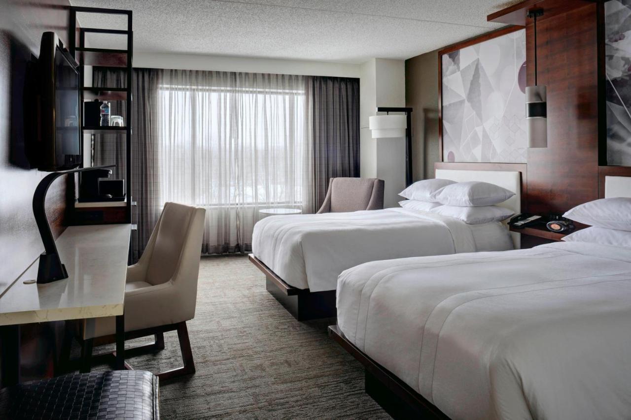 Marriott East Lansing At University Place Exterior foto