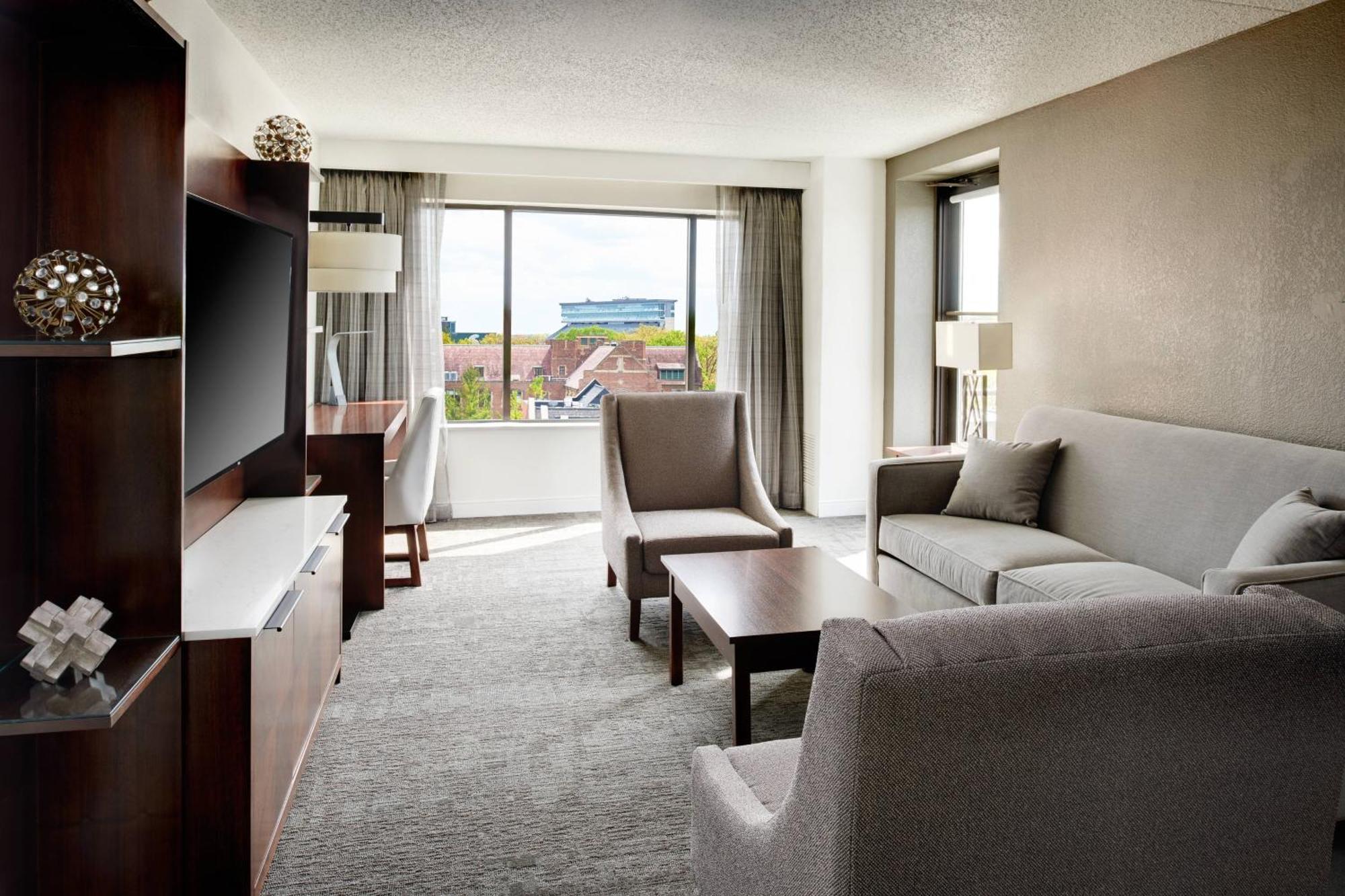 Marriott East Lansing At University Place Exterior foto