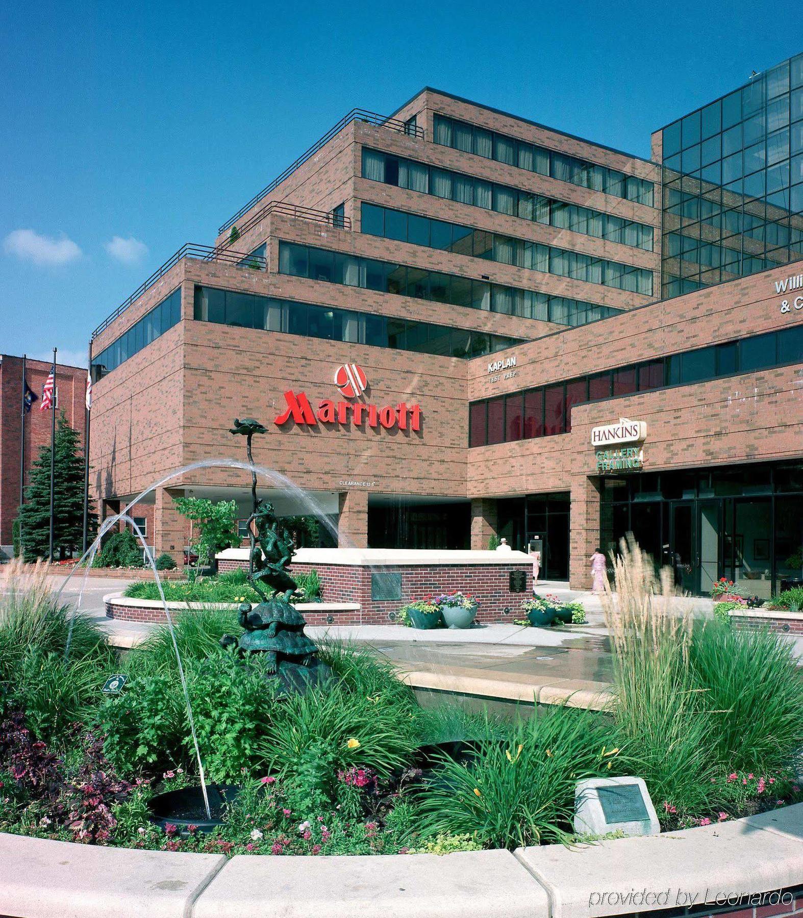 Marriott East Lansing At University Place Exterior foto